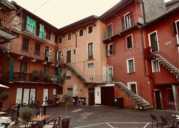 San Vittore 25 - In The Heart Of Intra Apartment Verbania
